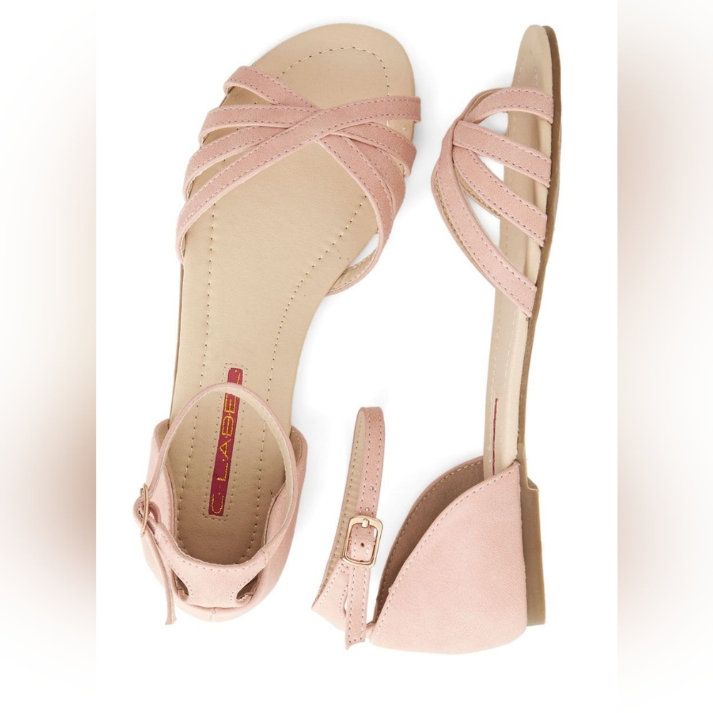 Modcloth pink flat strappy sandals size 6